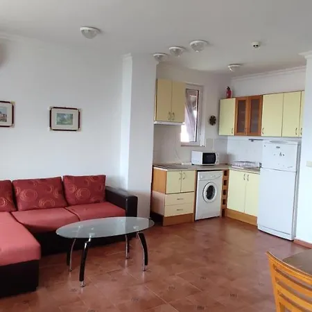Apartment Dom-el Real 3 -