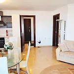 Apartamento Dom-el Real 3 - *