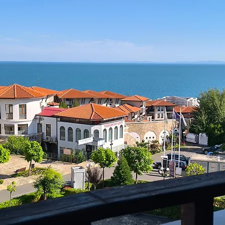 Apartment Dom-el Real 3 -