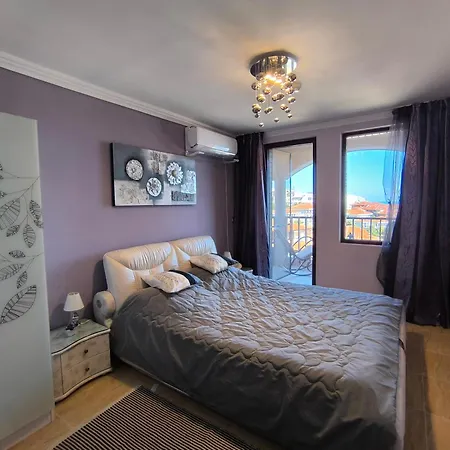 Dom-el Real 3 - Apartment