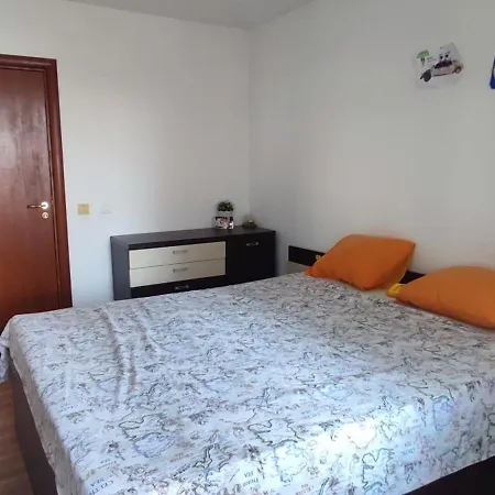 Dom-el Real 3 - Apartment *