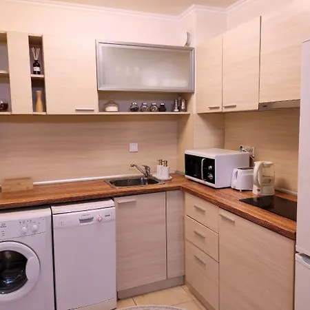 Apartment Dom-el Real 3 - *